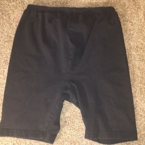 Maternity shorts